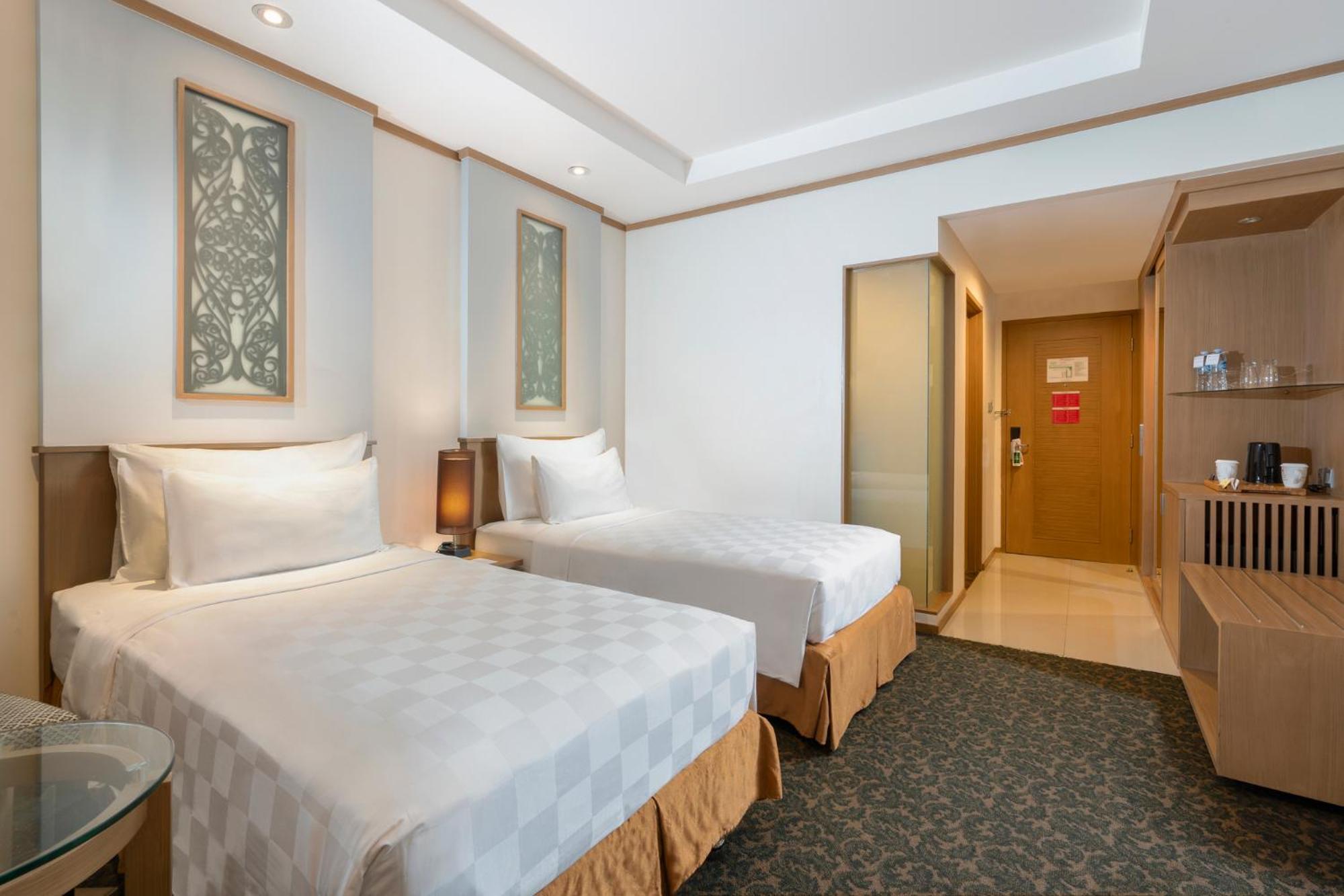 Swiss-Belhotel Danum Palangkaraya Exteriér fotografie