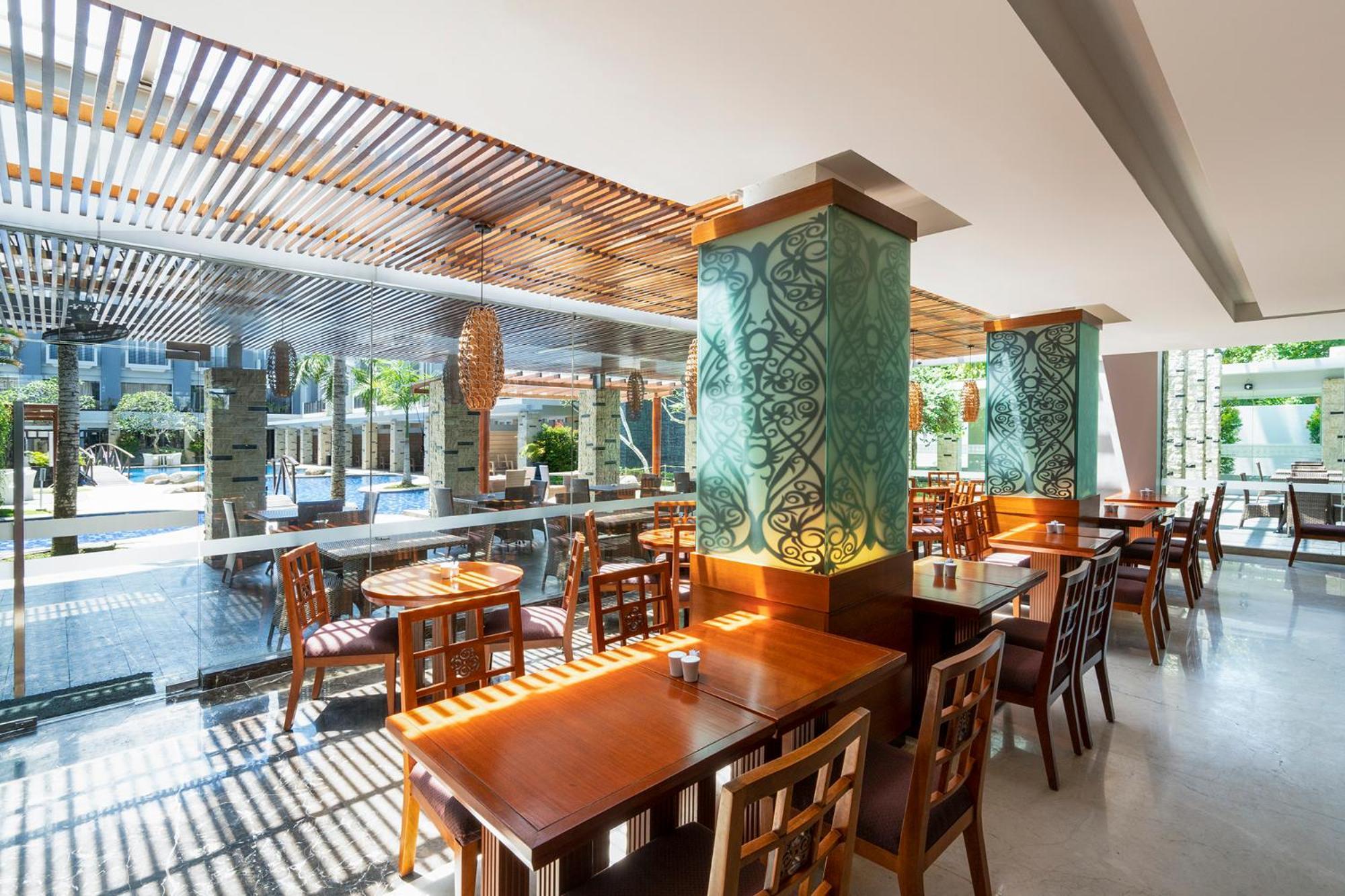 Swiss-Belhotel Danum Palangkaraya Exteriér fotografie